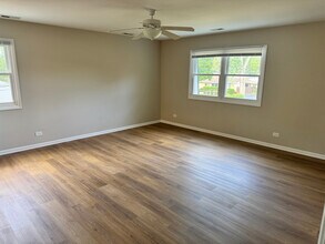 2605 Oriole Ln in Rolling Meadows, IL - Building Photo - Building Photo