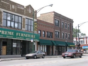 7500 S Cottage Grove Ave in Chicago, IL - Building Photo - Building Photo