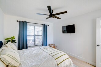 7595 Deuce Ln in Greenacres, FL - Building Photo - Building Photo