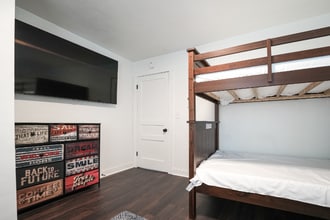 2102 Scovel St in Nashville, TN - Building Photo - Building Photo