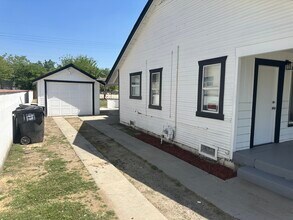 1131 Belvan Ave in San Bernardino, CA - Building Photo - Building Photo