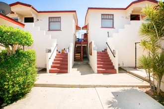 625 W 23rd St in San Pedro, CA - Building Photo - Building Photo