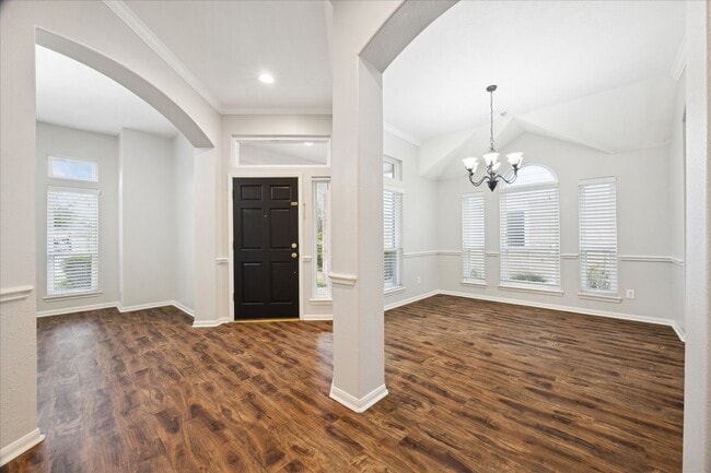 11009 Collingswood Dr in La Porte, TX - Building Photo - Building Photo