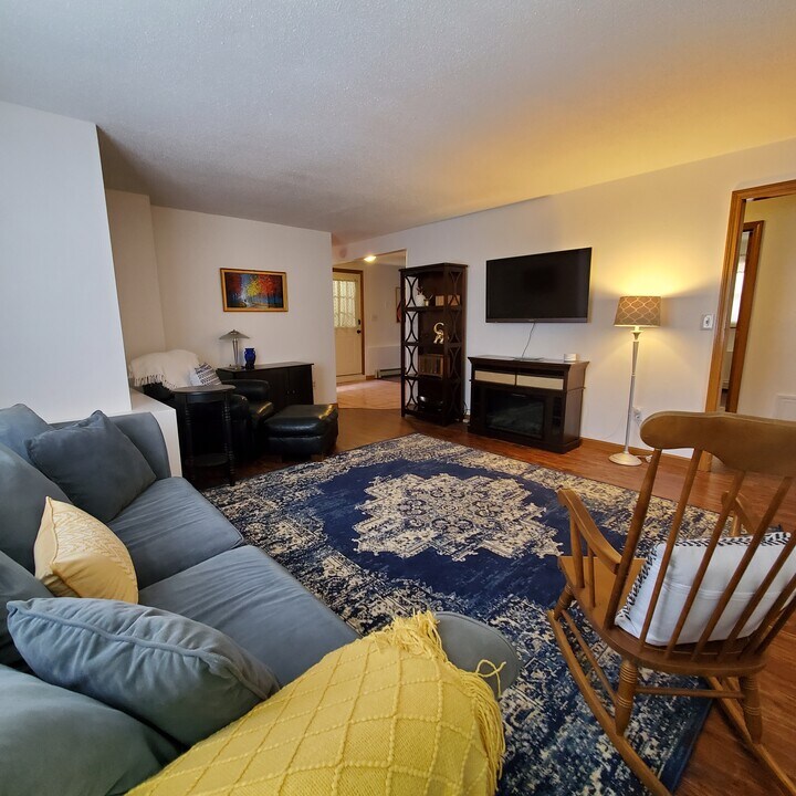 30 Obrien Dr in South Burlington, VT - Building Photo