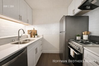 1784 N Sycamore Ave in Los Angeles, CA - Building Photo - Building Photo