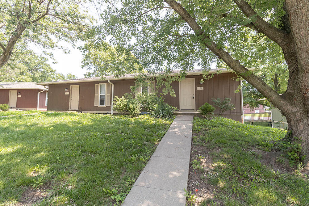 206 Wheaton Ct in Columbia, MO - Building Photo