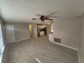 13095 Linden Dr in Spring Hill, FL - Building Photo - Building Photo