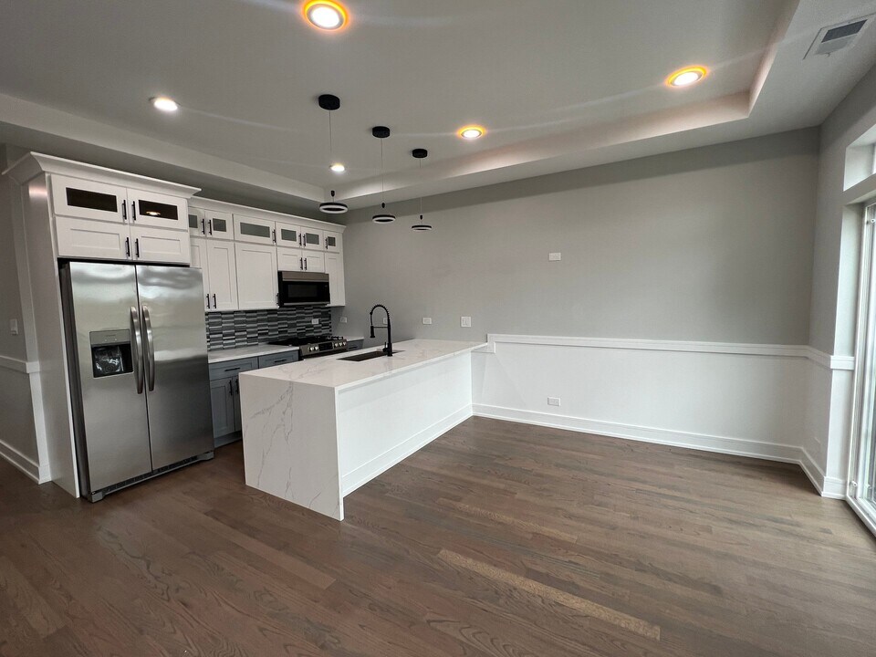 6444 S Evans Ave in Chicago, IL - Building Photo