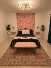 40 Salamanca Ave in Coral Gables, FL - Building Photo - Building Photo