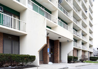 Union Square in Cleveland, OH - Foto de edificio - Building Photo