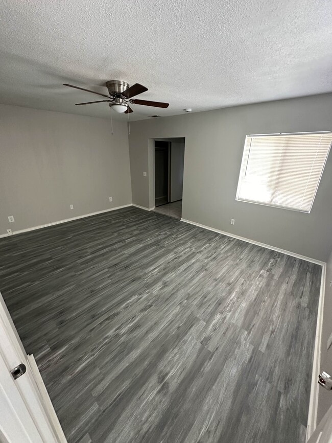 property at 10104 Dorothy Ave