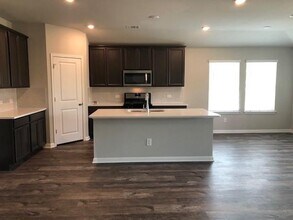 1237 Oak Chase Wy in Leander, TX - Building Photo - Building Photo