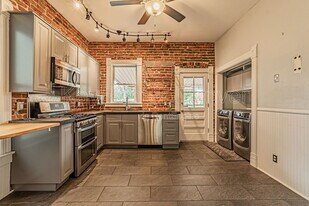 2141 Irving St in Denver, CO - Building Photo