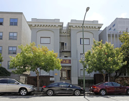 Boathouse Point Apartments