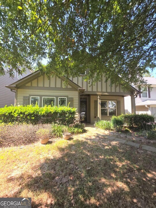 113 Macalester Dr in Newnan, GA - Building Photo