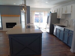 10720 Lowe St NE in Albuquerque, NM - Building Photo - Building Photo