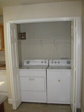 1240 W 3rd St in Chico, CA - Building Photo - Building Photo