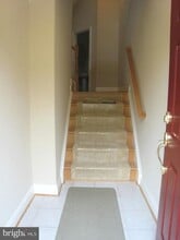 12021 Treeline Way in Rockville, MD - Building Photo - Building Photo