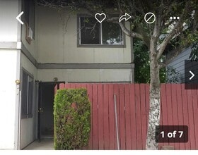 745 S Lark Ellen Ave in Azusa, CA - Building Photo - Building Photo