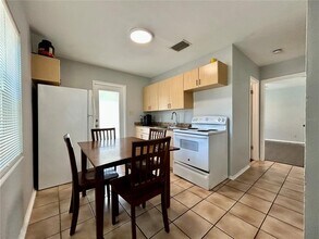 2161 8th Ave N in St. Petersburg, FL - Building Photo - Building Photo