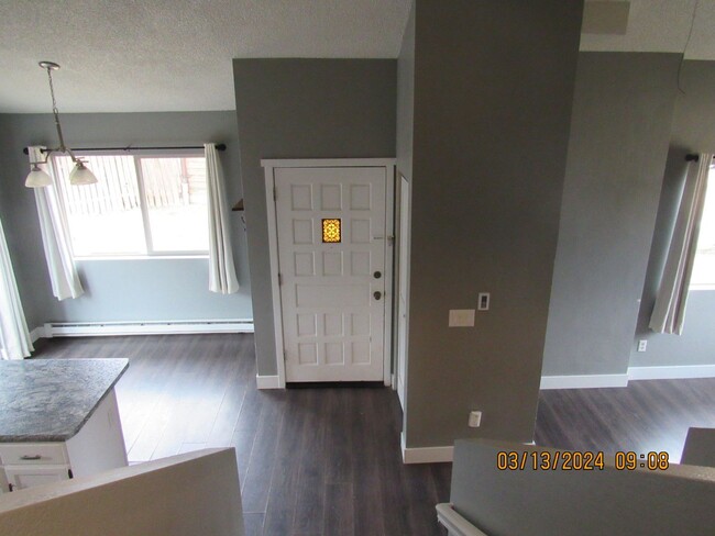 1005 Wamsley Way in Rifle, CO - Building Photo - Building Photo