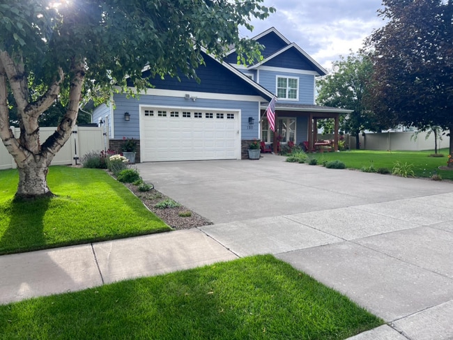 property at 150 Taelor Rd