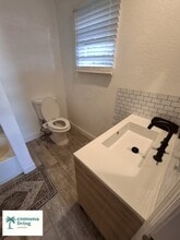 1345 NE 5th Terrace in Fort Lauderdale, FL - Building Photo - Building Photo