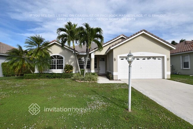 7178 Catalina Isle Dr in Lake Worth Beach, FL - Building Photo - Building Photo
