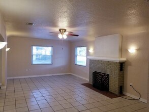 512 E Strawbridge Ave in Melbourne, FL - Building Photo - Building Photo