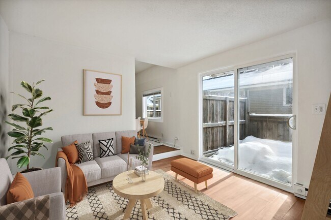 property at 2704 Garfield Ave