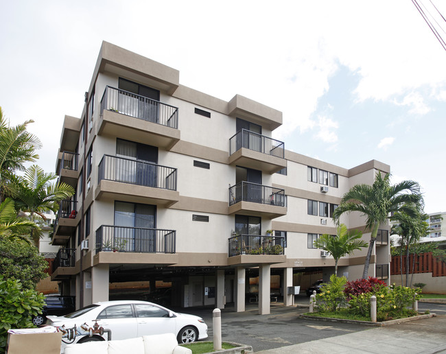 Spencer Terrace in Honolulu, HI - Building Photo - Building Photo