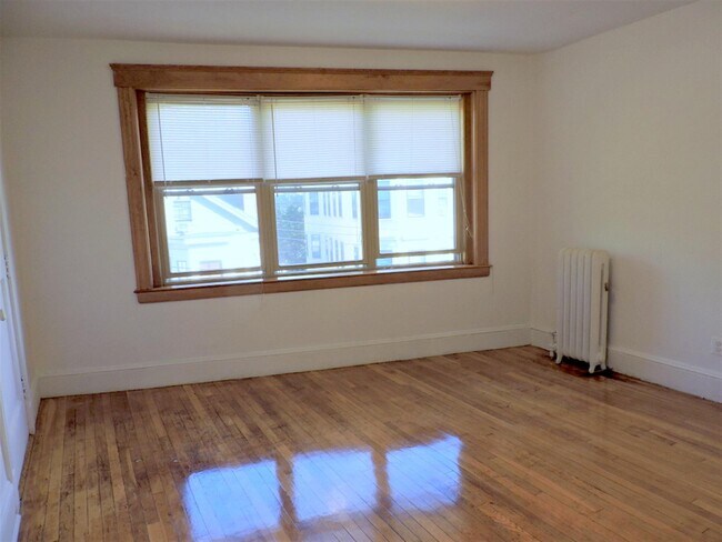 102 Hancock St in Cambridge, MA - Building Photo - Building Photo