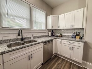 216 E Horah St in Salisbury, NC - Building Photo - Building Photo