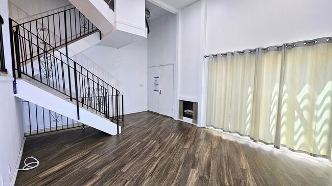 1139 W Badillo St in Covina, CA - Building Photo - Building Photo