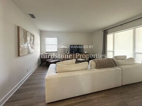 928 9th Ave N in Jacksonville Beach, FL - Building Photo - Building Photo