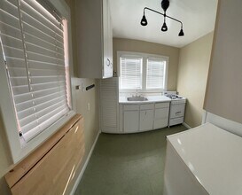 201 H St in Petaluma, CA - Building Photo - Building Photo