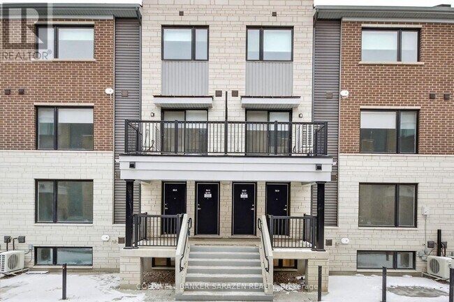 301 Glenroy Gilbert Dr in Ottawa, ON - Building Photo - Building Photo