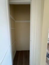 1497 State St, Unit 3 in New Haven, CT - Building Photo - Building Photo