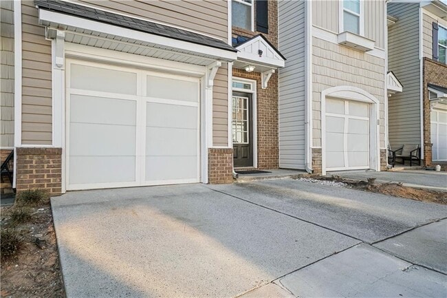 1938 Dilcrest Dr in Duluth, GA - Building Photo - Building Photo