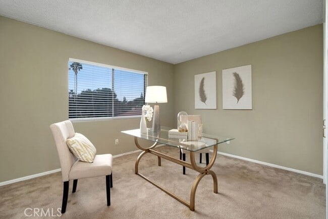 972 E California Blvd, Unit 309 in Pasadena, CA - Building Photo - Building Photo
