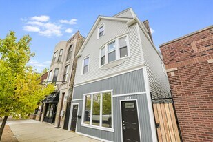 2617 W Fullerton Ave in Chicago, IL - Building Photo