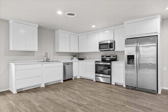 327 Hiracheta Dr in New Home, TX - Building Photo - Building Photo