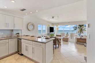 2909 S Ocean Blvd in Highland Beach, FL - Building Photo - Building Photo