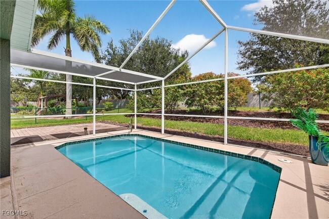 property at 17974 Oakmont Ridge Cir