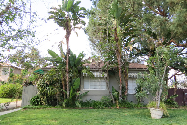 Denny & Sarah in North Hollywood, CA - Building Photo - Other