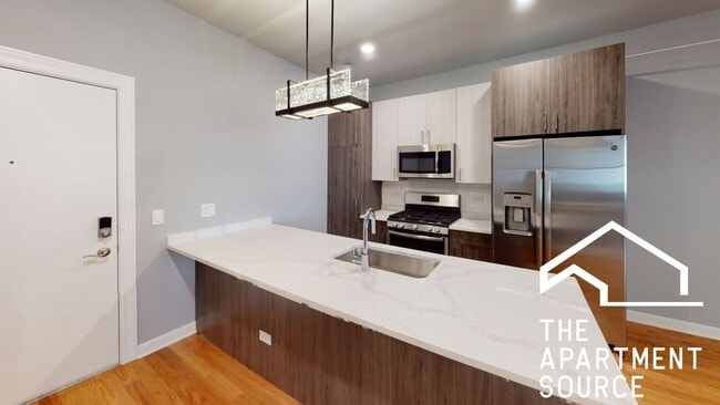 property at 5117 S Kenwood Ave