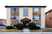 7195 Barry St in Rosemont, IL - Building Photo - Building Photo