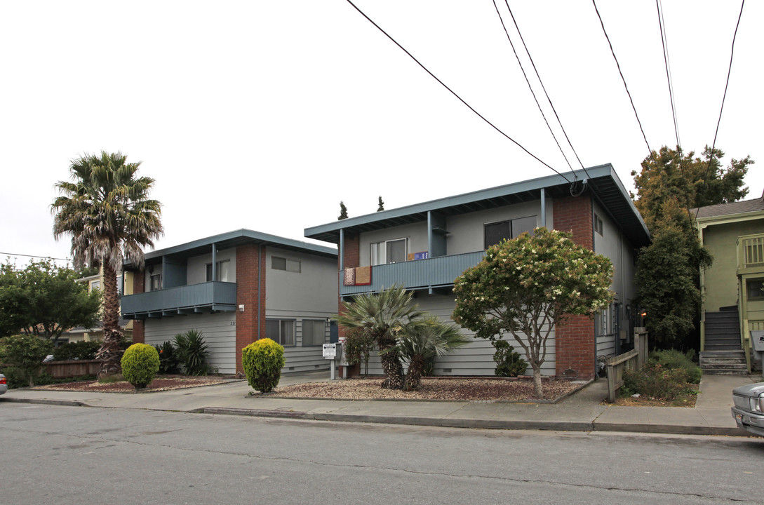 231-233 Felix St in Santa Cruz, CA - Building Photo