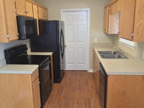 109 W Tahoe Dr in Savannah, GA - Building Photo - Building Photo