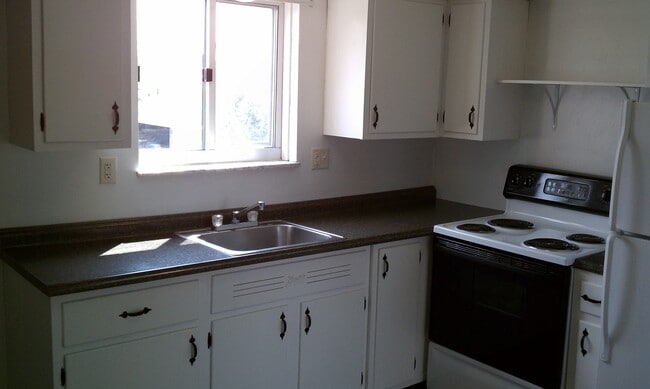 property at 618 Wirsing Ave